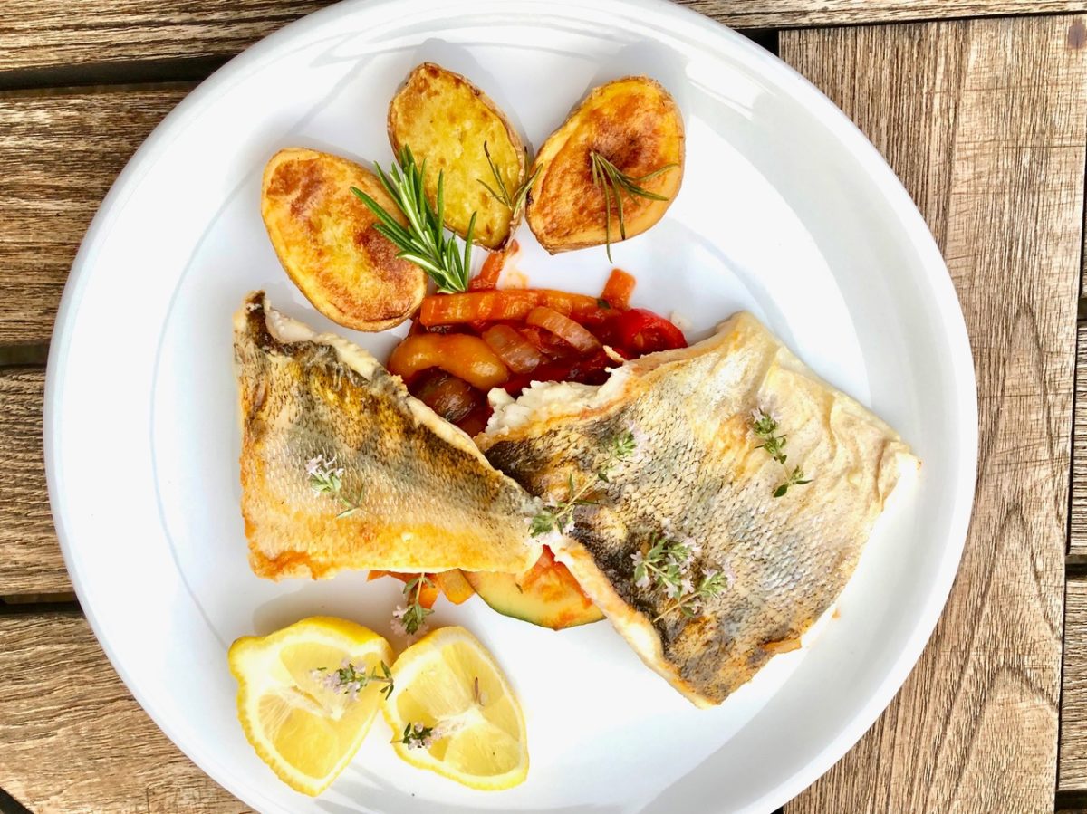 Zander auf Gemüsebeet_Wirtshausführer_Kochen wie der Wirt_Klaus Egle_Elisabeth Egle